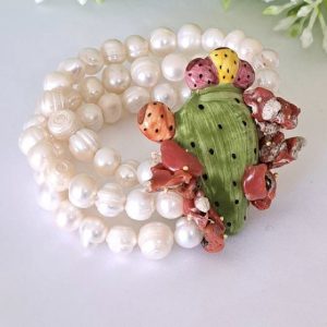 Bracciali