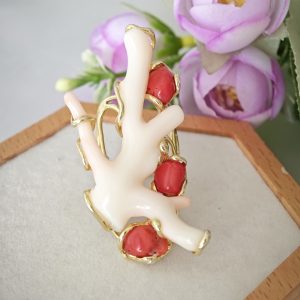 Anelli pietre, perle e corallo