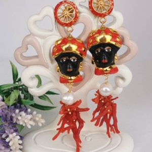 Orecchini ceramica Caltagirone e corallo , orecchini siciliani