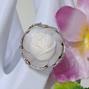 Anello maxi cammeo conchiglia sardonica, anello fiore , anello argento 925, gioielli italiani
