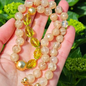 Collana pietre dure quarzo citrino e cristalli verdi, collana girocollo, collana moderna