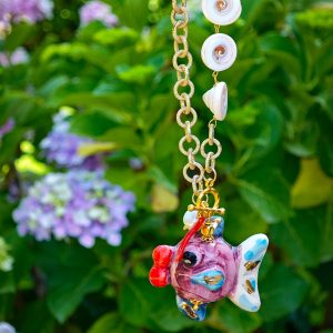 Collana pesce ceramica Caltagirone con conchiglie naturali , collana  siciliana