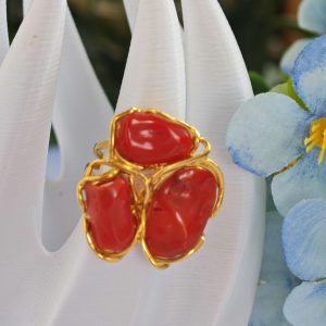Anello corallo rosso naturale mediterraneo e argento 925 placcato oro , gioielli italiani