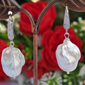 Orecchini perle barocche bianche, orecchini argento 925 con zirconi, gioielli italiani