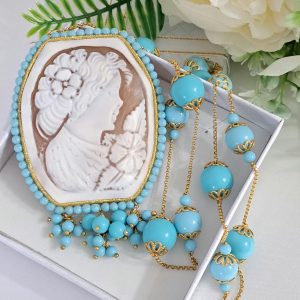 Collana  cammeo conchiglia sardonica e perle turchese ,collana argento 925, gioielli italiani