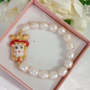 Bracciale testa di moro in ceramica di Caltagirone, bracciale perle bianche, bracciale siciliano