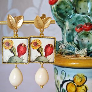 Orecchini piastrelle ceramica di Caltagirone con perle avorio imitazione,  orecchini siciliani