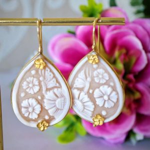 Orecchini cammeo conchiglia sardonica , orecchini argento 925, gioielli italiani