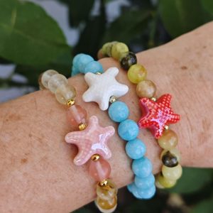 Bracciale stelle marine ceramica con pietre dure, bracciale estate italiana