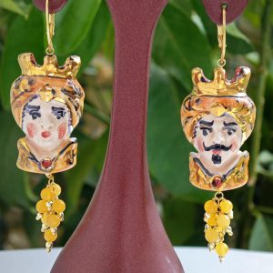 Orecchini teste di moro in ceramica Caltagirone con pietre quarzo giallo, orecchini siciliani