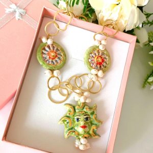 Collana ceramica Caltagirone e perle bianche , collana siciliana