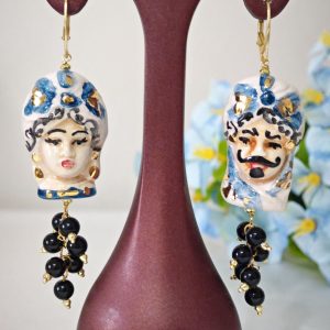 Orecchini teste di moro ceramica Caltagirone con pietre dure onice nero , orecchini siciliani