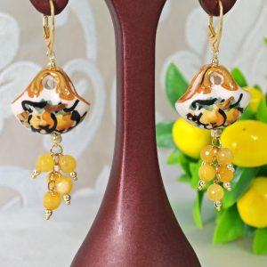 Orecchini borsette ceramica di Caltagirone, orecchini pietre agata gialla , orecchini siciliani