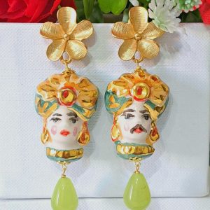 Orecchini ceramica Caltagirone, orecchini gocce pietre dure quarzo , orecchini siciliani