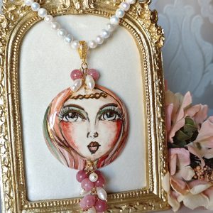 Collana ceramica di Caltagirone con perle bianche , collana siciliana