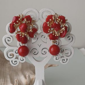 Orecchini corallo rosso naturale del mediterraneo. Orecchini fiori di corallo.