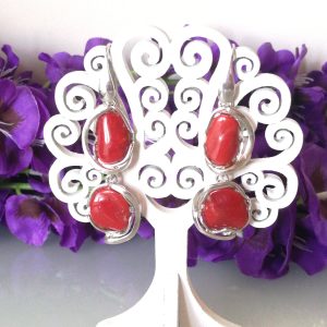Orecchini  corallo rosso del mediterraneo. Orecchini argento.Vero corallo rosso naturale.