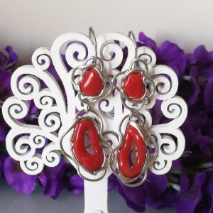 Orecchini  corallo rosso del mediterraneo. Orecchini argento.Vero corallo rosso naturale.