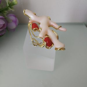 Anello corallo rosso,corallo bianco naturale del mediterraneo .Anello argento.Exlusive ring.