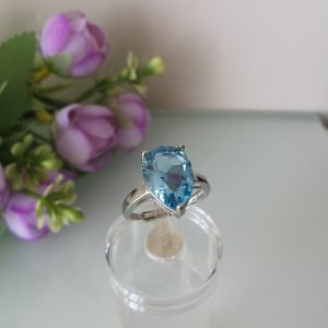Anello pietra topazio blu. Anello argento