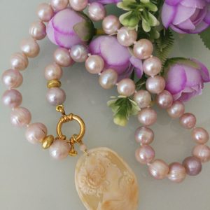 Collana perle naturali rosa e cammeo conchiglia sardonica originale di Torre del Greco Italia