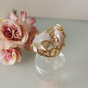 Anello  perla naturale bianca barocca.Anello 2 perle. Anello maxi.