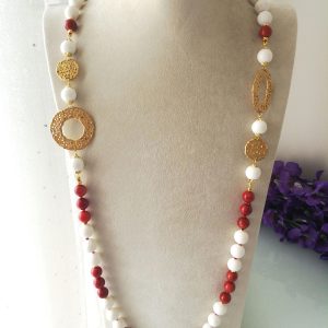 Collana pietre dure, diaspro e corallo bianco , collana maxi, collana lunga