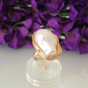 Anello perla naturale barocca. Anello perla bianca.Anello maxi.