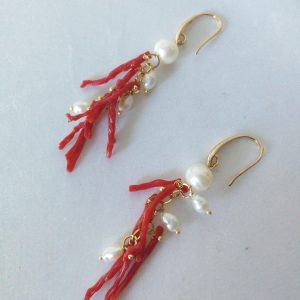 Orecchini corallo rosso del mediterraneo. Orecchini rametto corallo.Corallo naturale.Corallo vero.