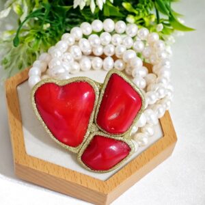 Bracciale maxi con 4 fili perle bianche e corallo rosso, gioielli italiani