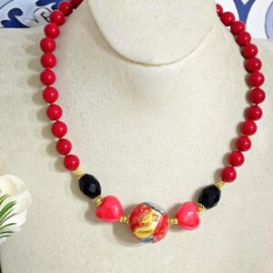 Collana perle ceramica di Caltagirone, collana girocollo perle  pasta di corallo rosso, collana siciliana