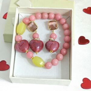 Set San Valentino Orecchini con bracciale con cuori ceramica e pietre giada rosa, gioielli italiani