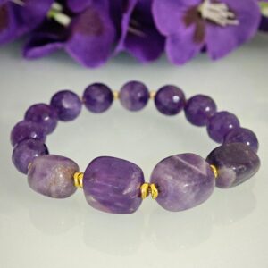 Bracciale pietre dure ametista viola. Bracciale elastico