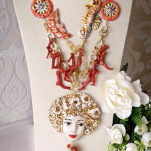 Collana "SICILIA BELLA" con ceramica Caltagirone e corallo rosso mediterraneo e pietre dure onice nero, collana siciliana
